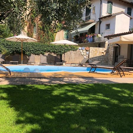 גארדה B&B Villa Dall'Agnola מראה חיצוני תמונה