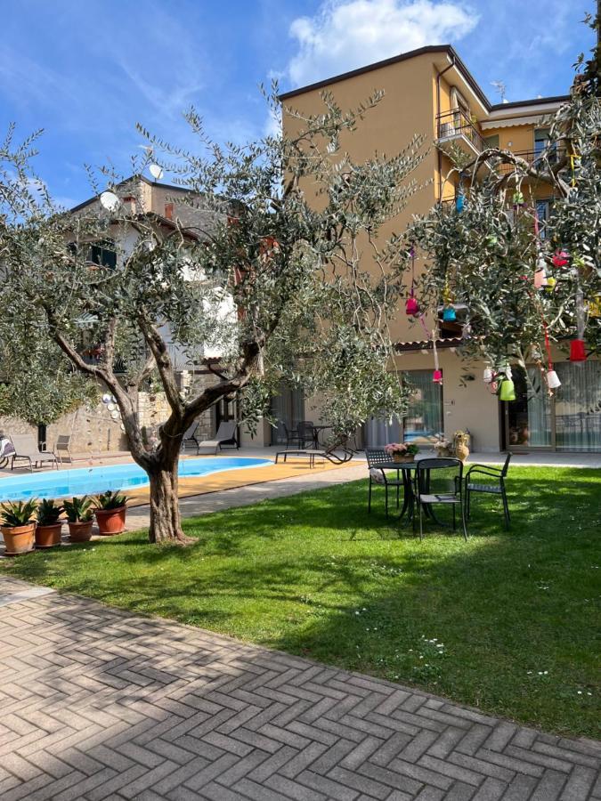 גארדה B&B Villa Dall'Agnola מראה חיצוני תמונה